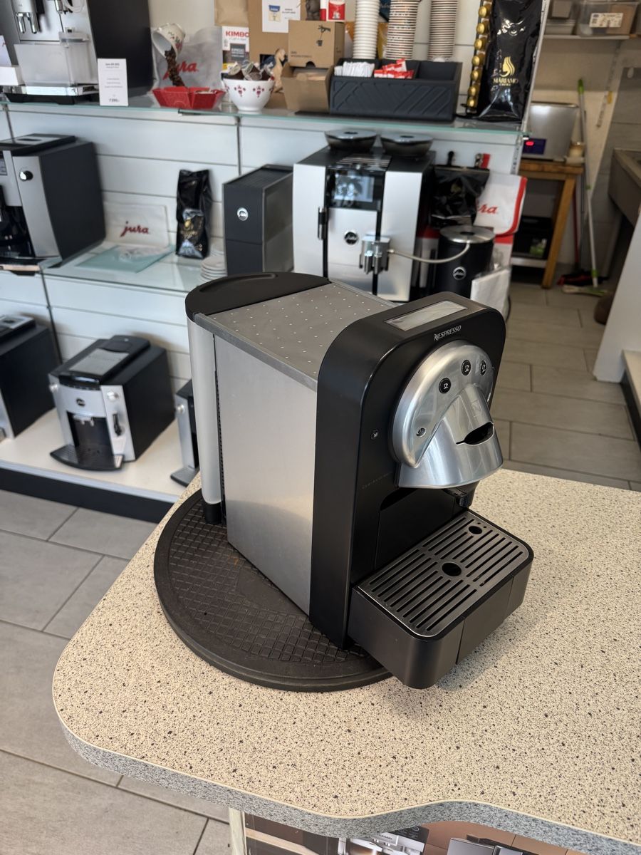 Nespresso Macchine per caffè & Macchine per espresso: Nespresso Gemini CS100 – Usato da Tegerfelden venduto da k-m-service.ch 3