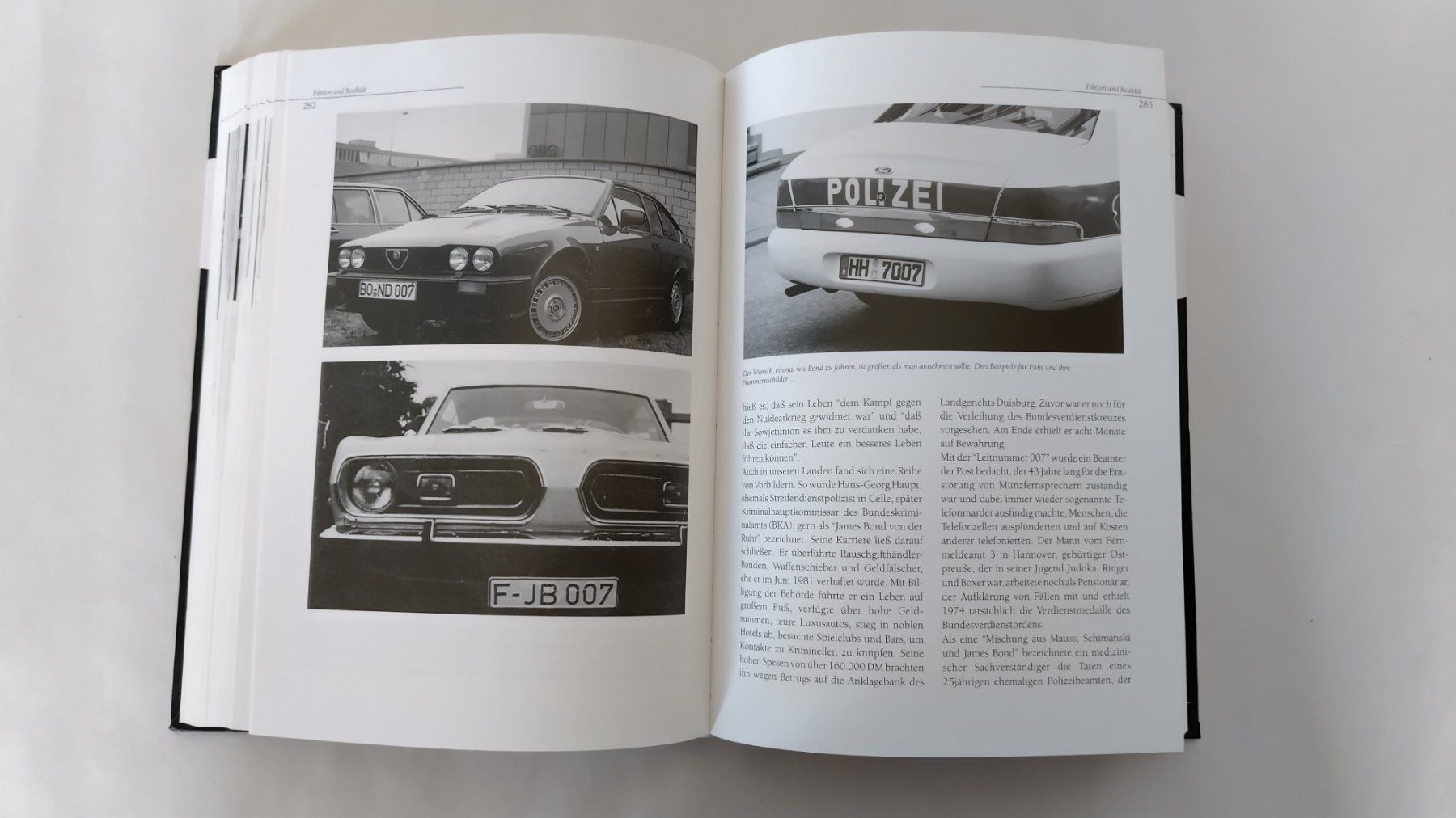 Libri: 007 - Das Grosse James Bond Buch 2002 mit 464 Seiten – Usato da Bellach venduto da JingleJerry 3