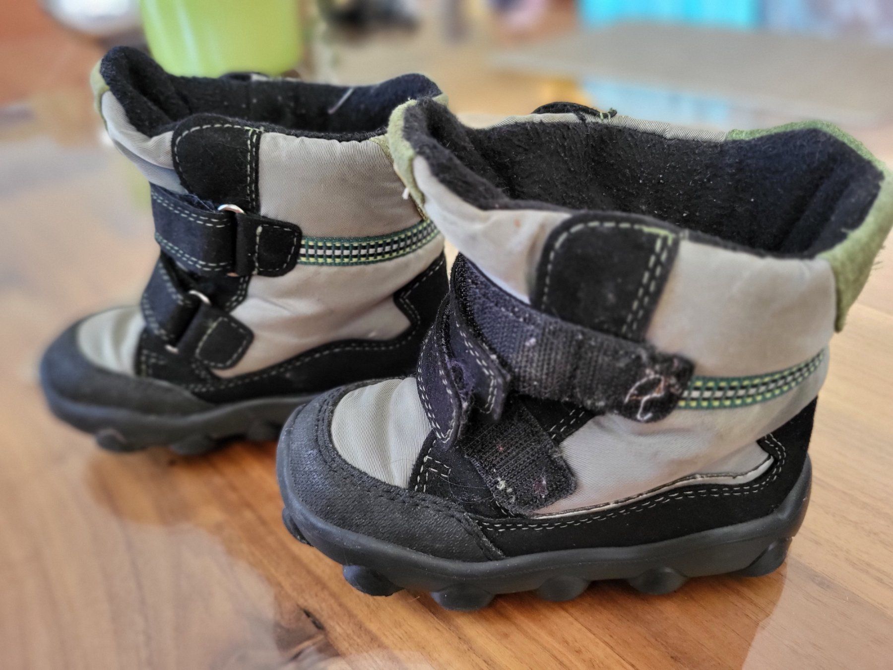 Elefanten Scarpe da uomo: Winterstiefel Elefanten Gr. 23 – Usato da Ennetbaden venduto da Vicky12 3