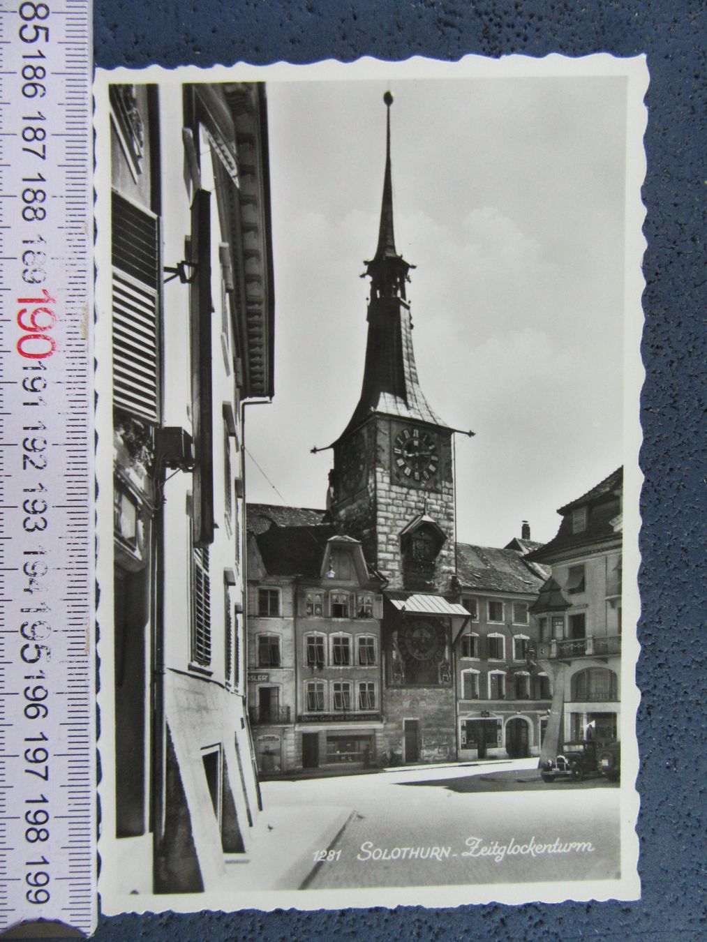 Cartes postales: SOLOTHURN ZEITGLOCKEN-PLATZ OLDTIMER AUTO SO AK – D'occasion à Ettingen par Hausi4711
