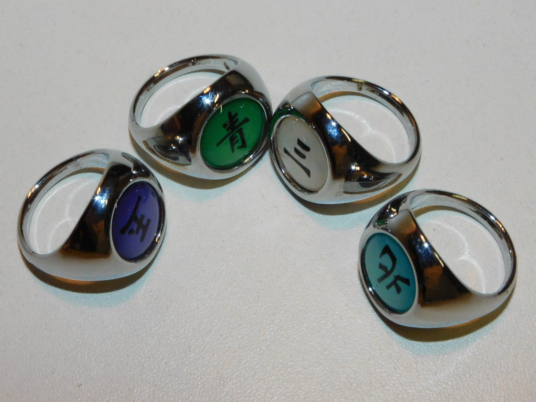 Anelli: Ring 3 Nie gebrauchte Ringe Modeschmuck   gr 56/57 – Usato da Sursee venduto da 76 2