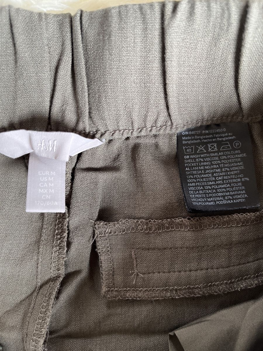 H&M Pantaloni: Grüne Leinenhose mit Gummizug, Gr. M, H&M – Usato da Aarburg venduto da Petite-closet-Loop 2