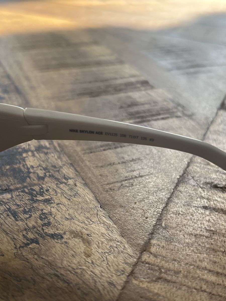 Nike Occhiali & Lenti: Nike Sport Sonnenbrille – Usato da Niederbipp venduto da surname12346 3
