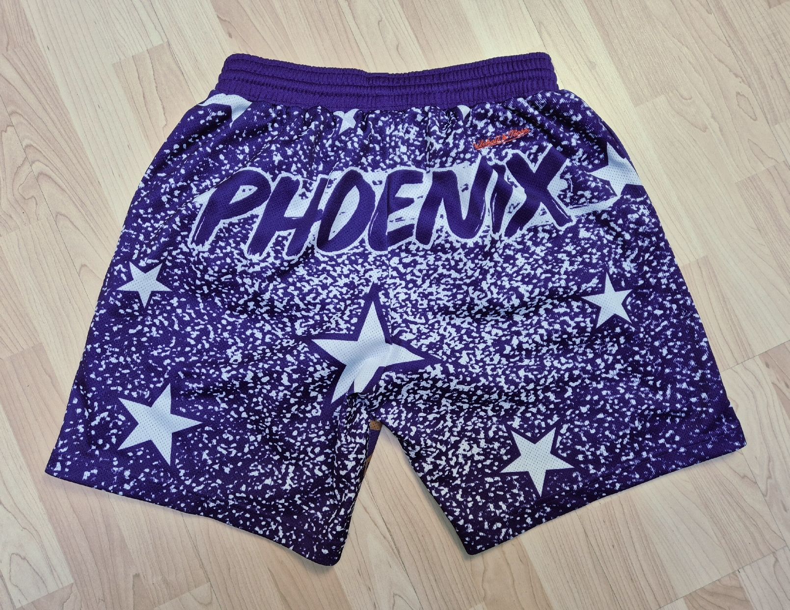 Pantaloni: Mitchell & Ness NBA Shorts Phoenix Suns Grösse M – Nuovo (secondo la descrizione) da St. Gallen venduto da CaliSunshine 1