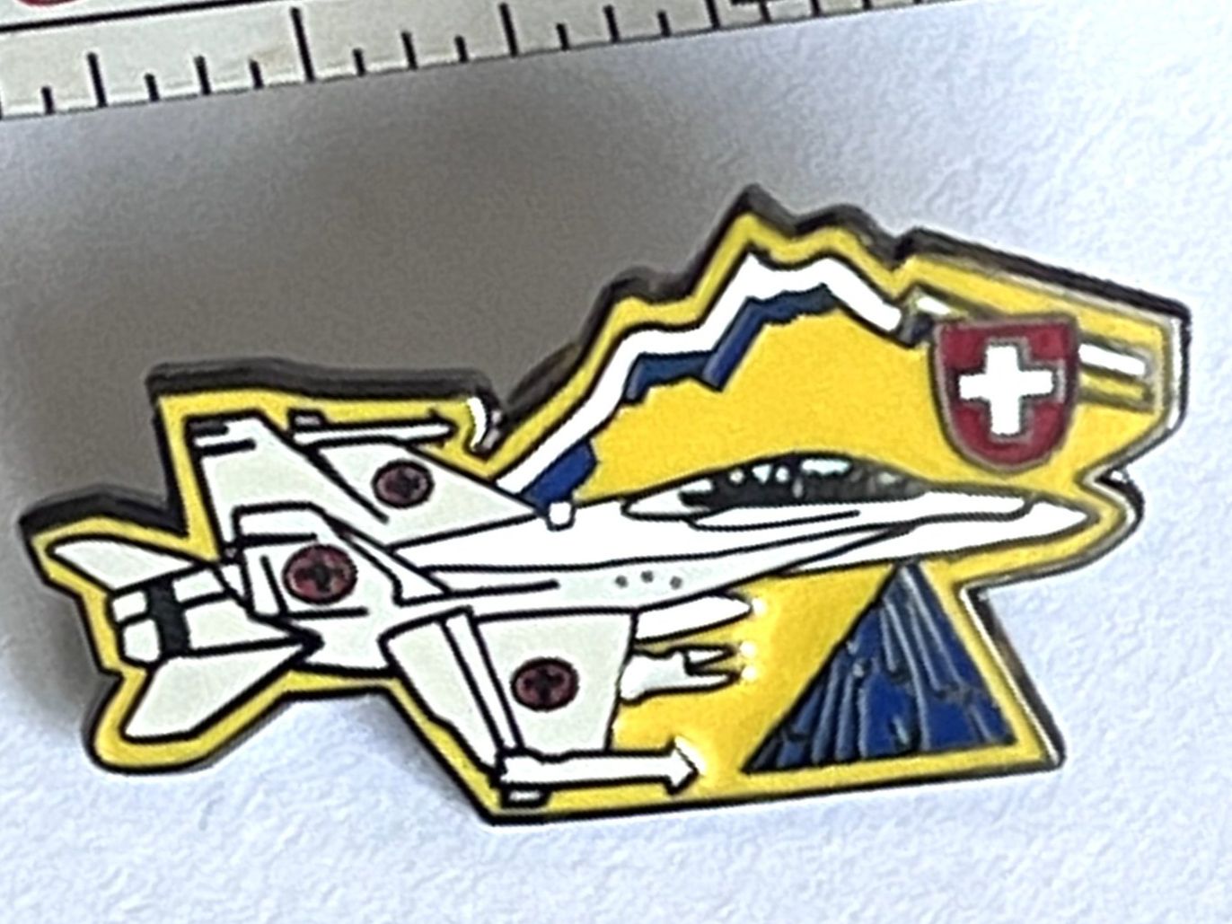 Schweizer Armee Placchette & Badge: Pin Schweizer Armee ca. 4 cm lang AIR 1994 – Usato da Kriens venduto da TSCH1