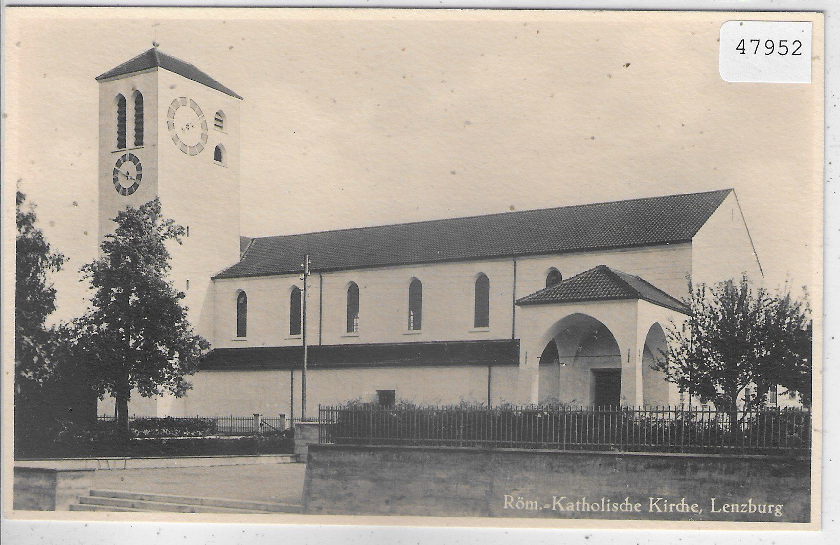 Ansichtskarten: Lenzburg - Röm.-Katholische Kirche – Gebraucht aus Ettingen von Kartenplanet