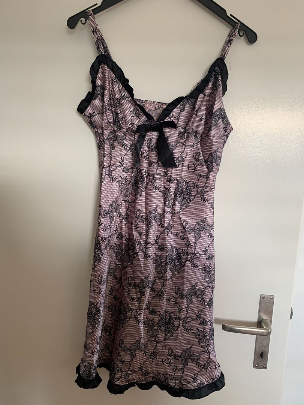 Sonstige Unterwäsche: Sexy Negligé SATIN INDULGENCE Grösse: 36 – Gebraucht aus Zürich von chi82