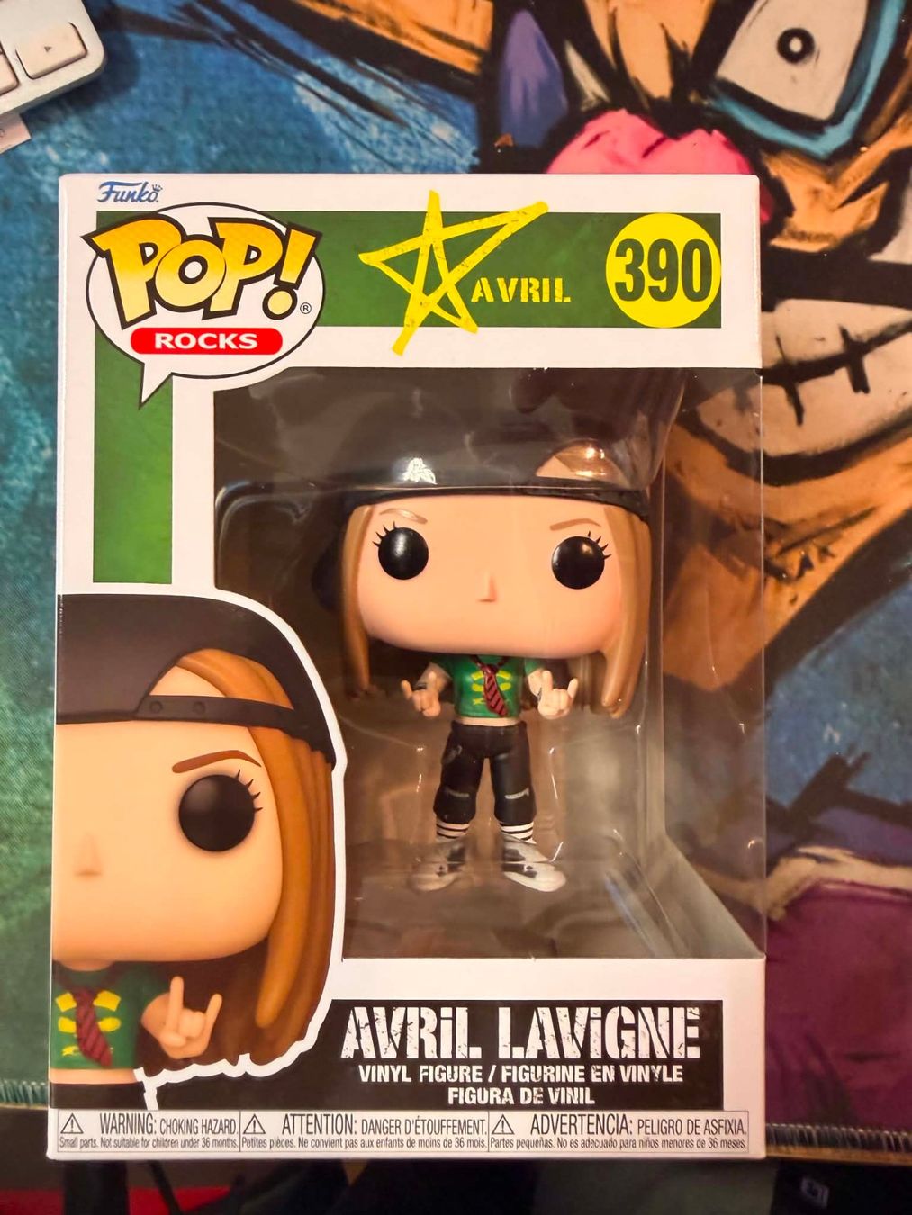 Funko Statuette: Funko POP Rocks 390 Avril Lavigne – Usato da Giubiasco venduto da Ticinerd