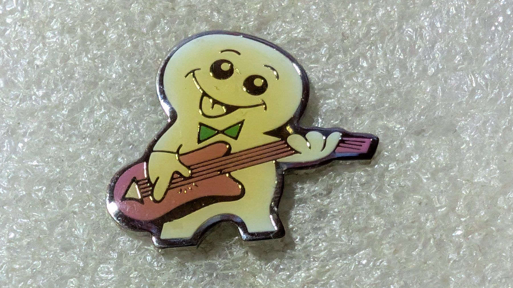 Placchette & Badge: Ansteckpin 167: Maga Bio – Usato da Oppligen venduto da Pin-Fall-Shop