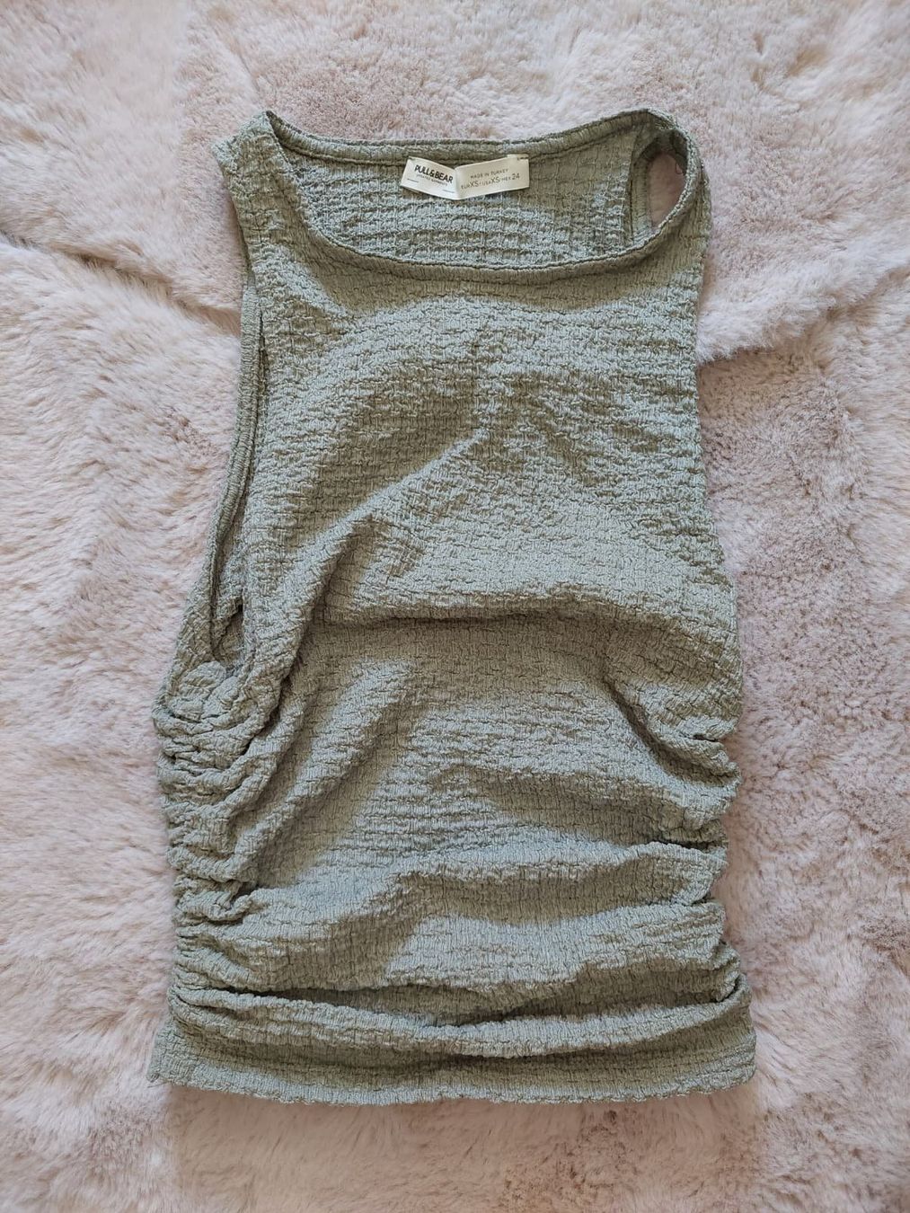 Pull&Bear Top: Top von Pull & Bear Gr. XS Neu – Nuovo (secondo la descrizione) da Domat/Ems venduto da Lorand_