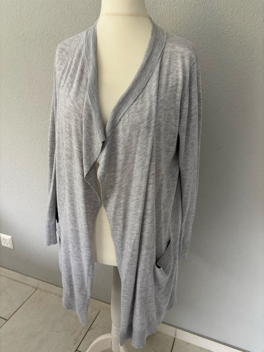 Giacche: Marc Aurel Strickjacke, hellgrau, Grösse 40, Top Zustand! – Usato da Rothenburg venduto da Momo1302 1