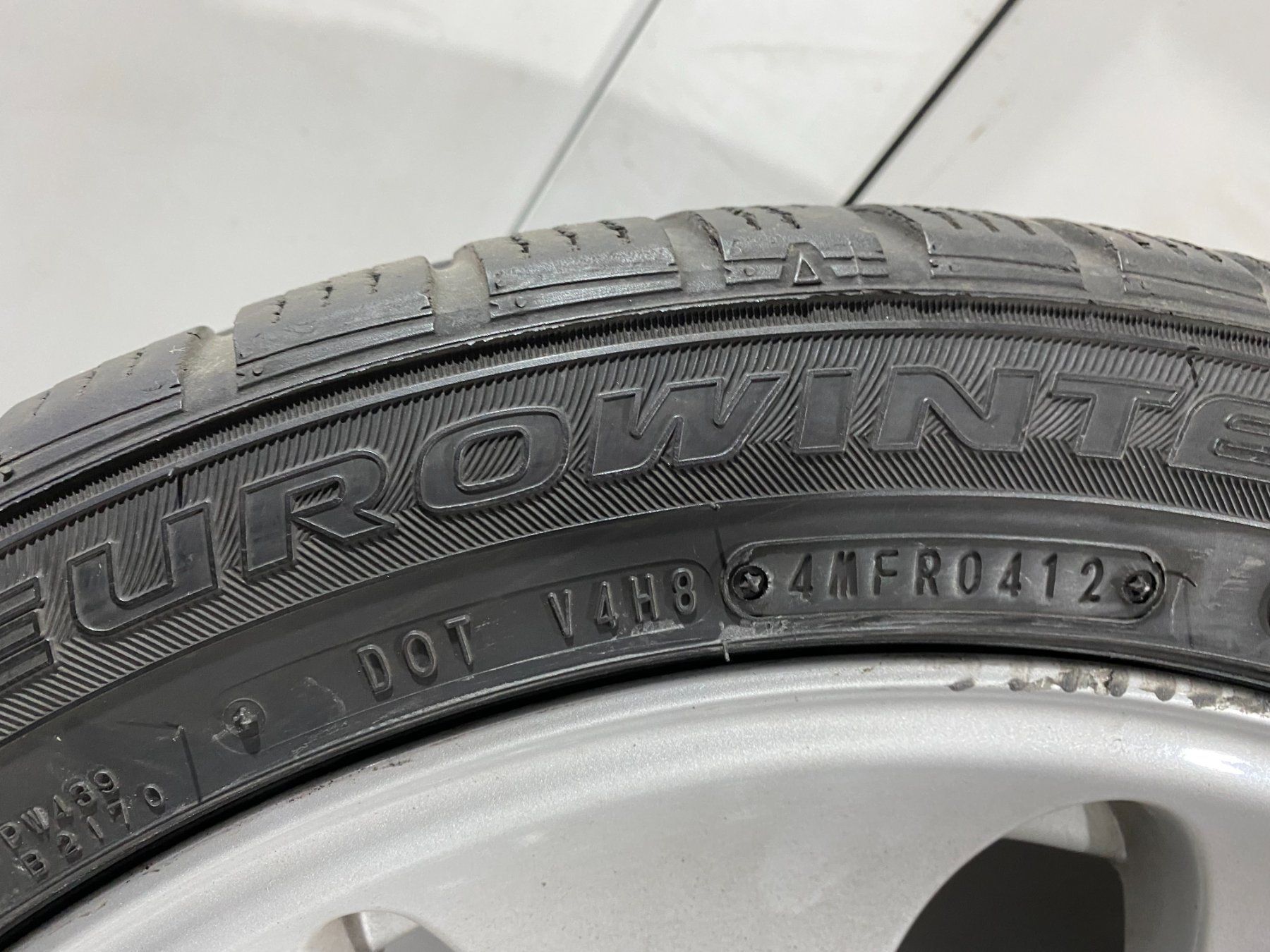 BMW Pneus & Kompletträder: 4 X 17 Zoll  BMW Winterräder – Gebraucht aus Altstätten von TM-Auto 4