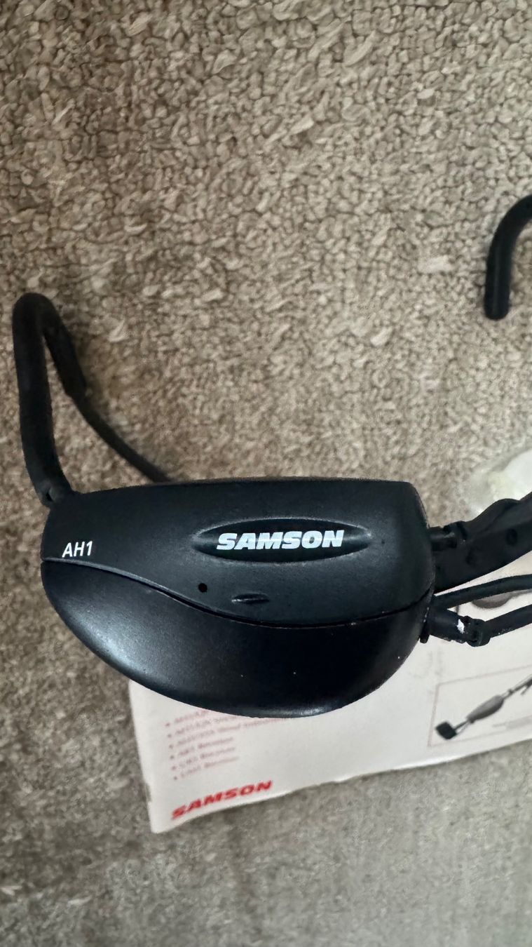 Microfoni: Samson AirLine AH1 Headset – Usato da Knutwil venduto da Clabrey 2