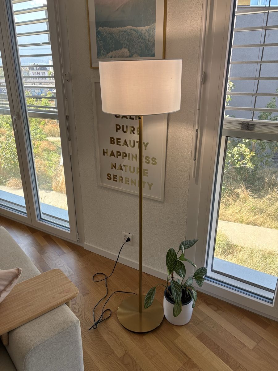 Ikea Lampen: RINGSTA / SKAFTET Ikea Standleuchte – Gebraucht aus Thun von beatriz.ue 1