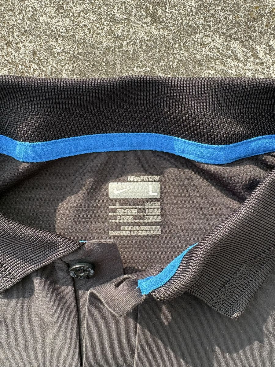 Nike Magliette Polo: Nike Polo Shirt Grösse Large Roger Federer style  – Usato da Freienstein venduto da Golfbueb 1