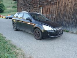KIA Auto