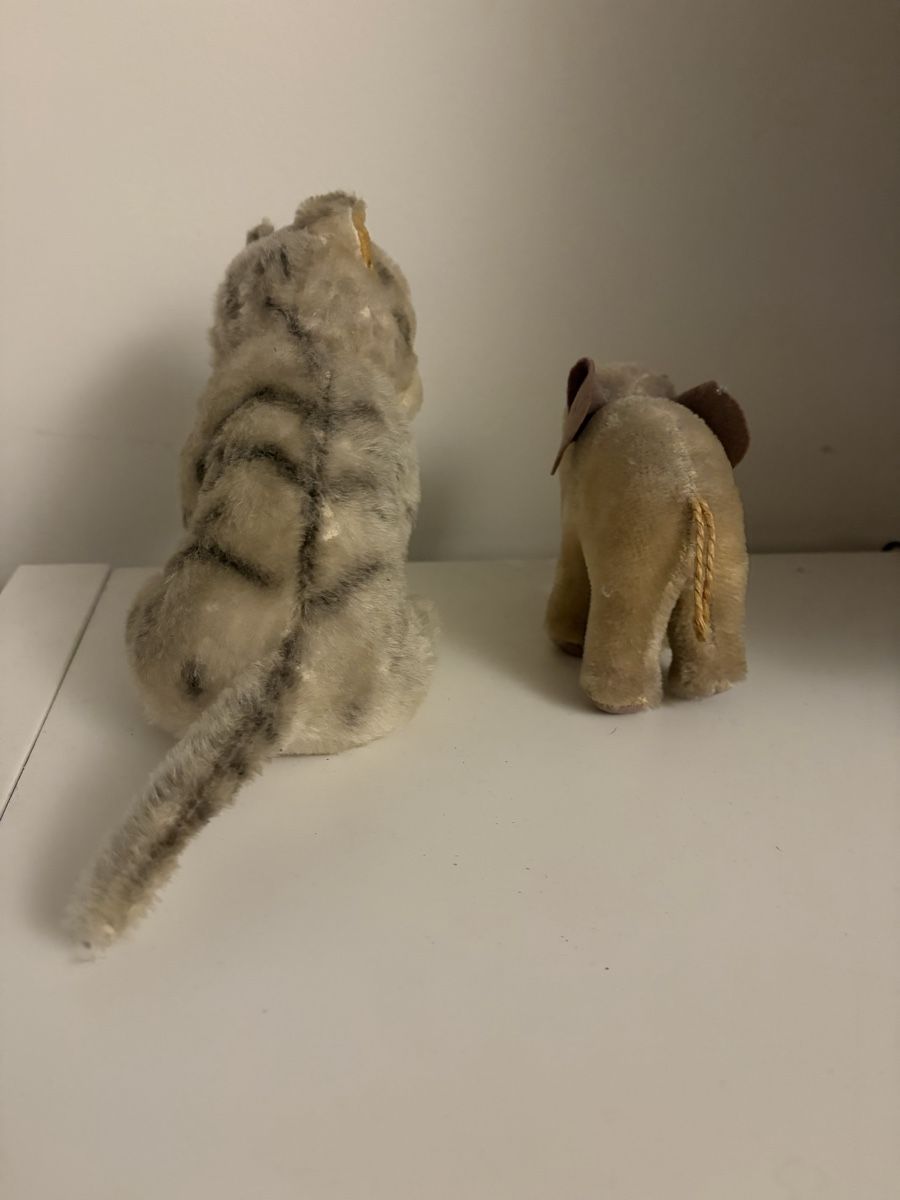 Steiff Giocattoli: Elefant von Steiff , Katze von Hermann  – Usato da Hochfelden venduto da larson27 2