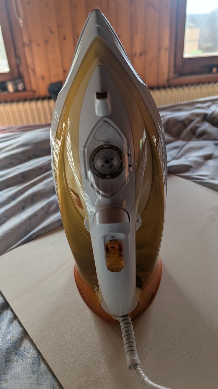 Philips Ferri da stiro: Fer à repasser Philips Azur Performer – Usato da Ecublens FR venduto da tea_7ljx 1