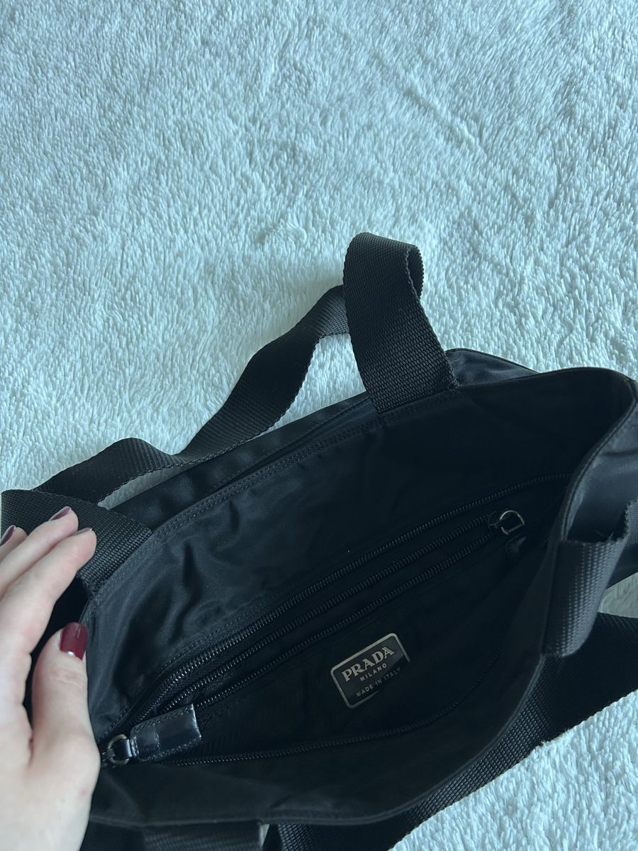 Prada Borse da donna: Schwarze Prada Handtasche – Usato da Chur venduto da faja7000 2