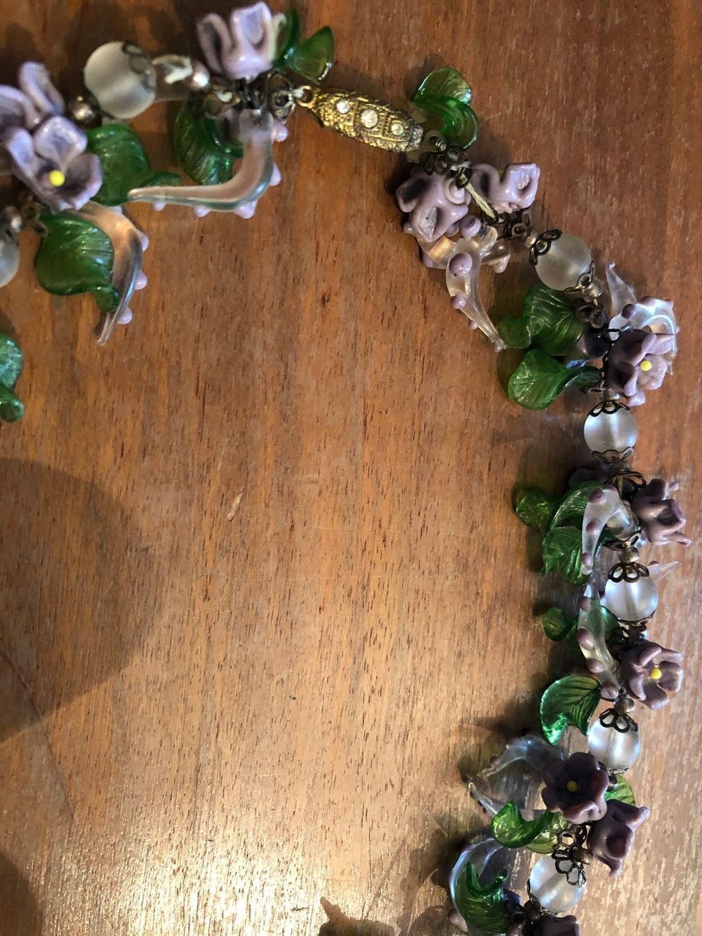 Ketten: GABLONZERGLASBLÜTEN COLLIER.Violettfarbe – Neu (gemäss Beschreibung) aus Wald ZH von mlnt 6