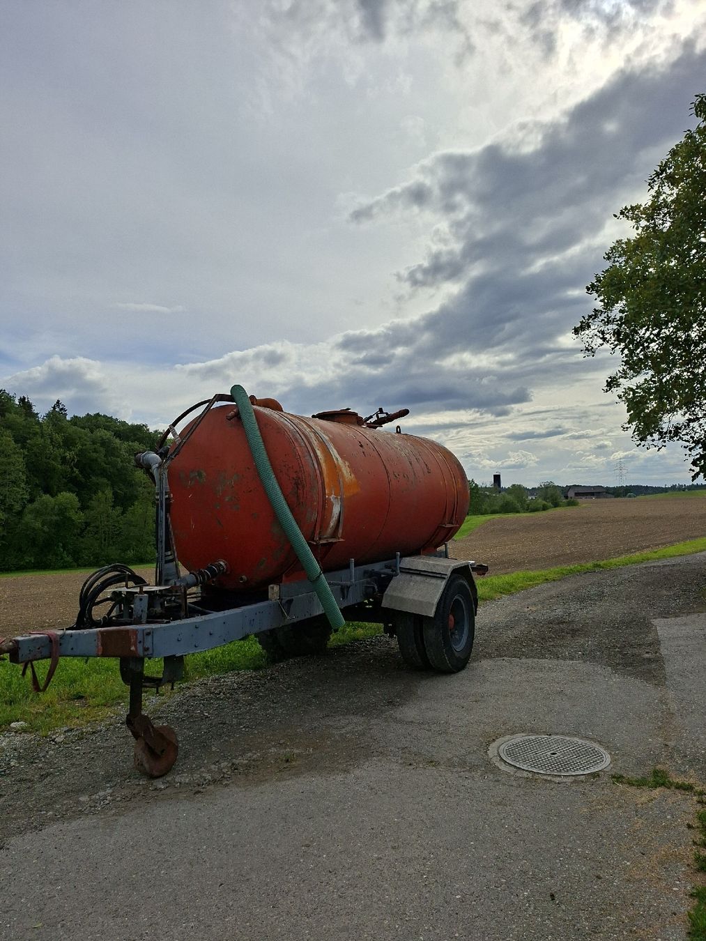Alle Maschinen: Güllefass 8m3 – Defekt aus Fehraltorf von mar_2ff6 1