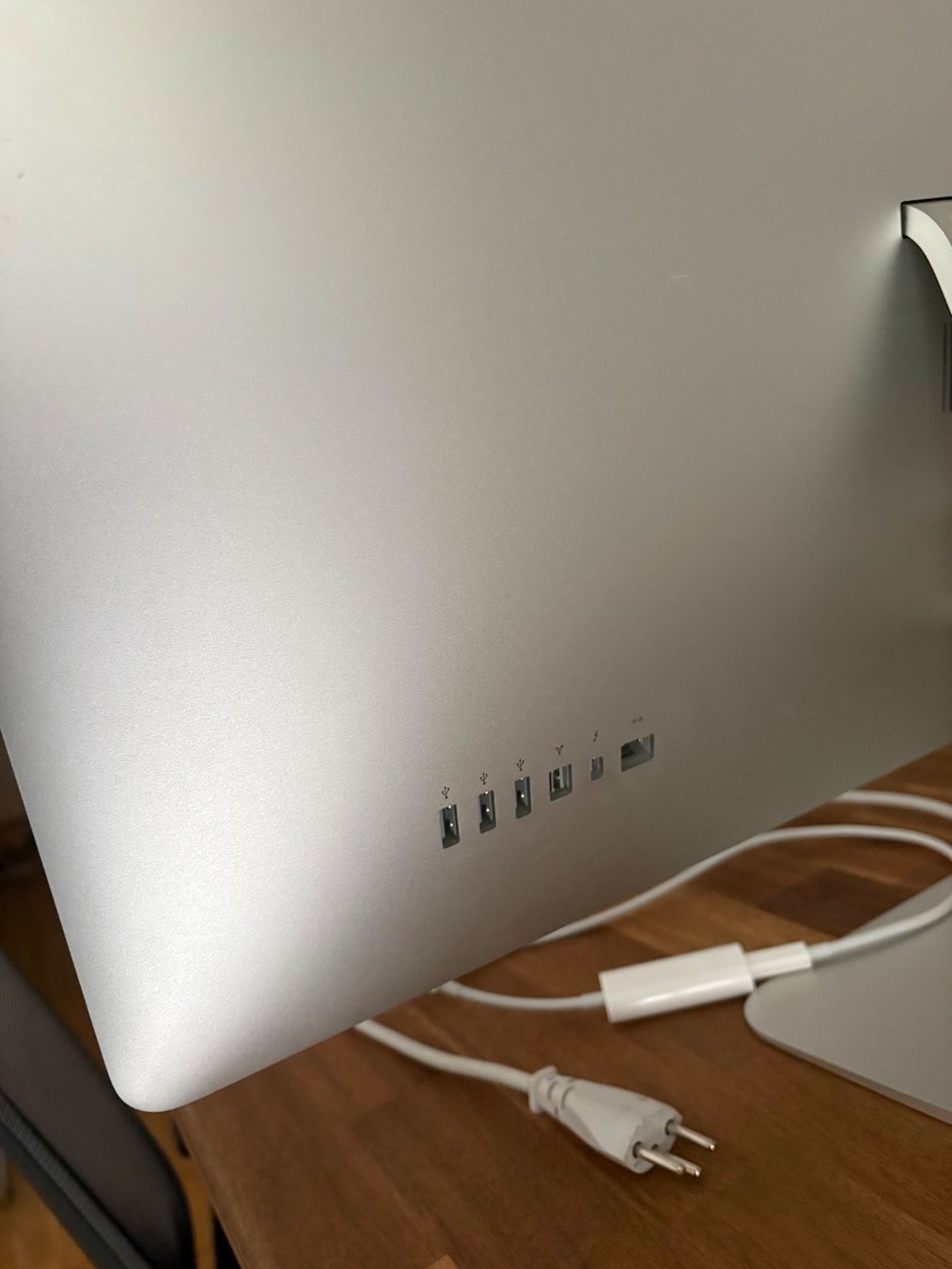 Apple Monitor: Apple Thunderbolt Display 27 – Usato da Uzwil venduto da 0razr0 1