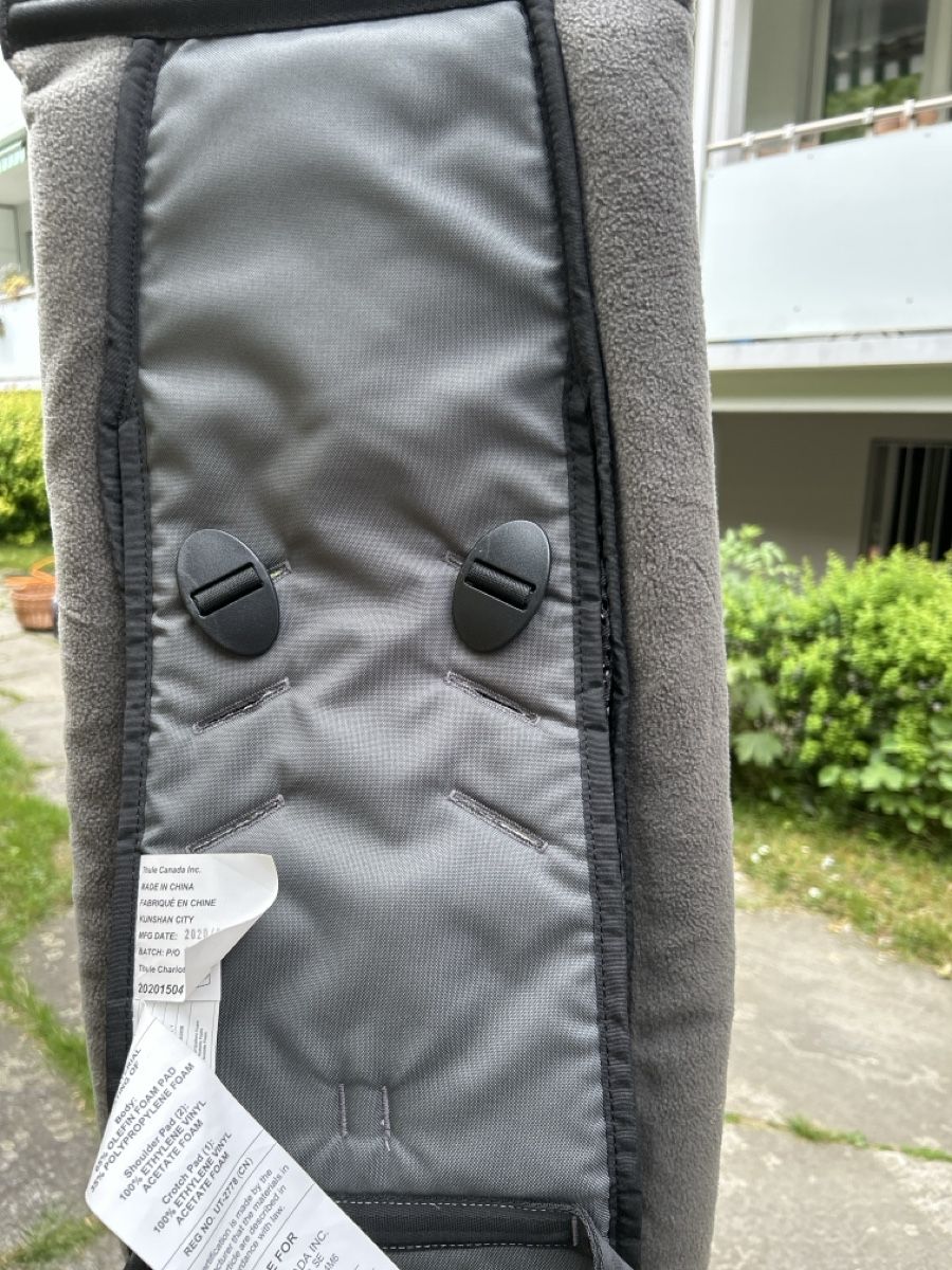 Thule Pezzi di ricambio: Thule Chariot Infant Sling Hängematte  – Usato da Basel venduto da enfantdor 4