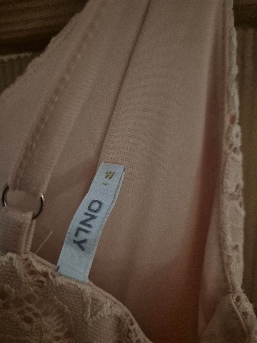 Only Vestiti: ONLY Kleid, Grösse M, Lachs – Nuovo (secondo la descrizione) da Unterägeri venduto da Idecurtins 2