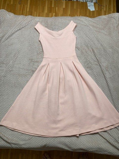 Mint & Berry Kleider: Robe MINT & BERRY XS – Neu (gemäss Beschreibung) aus Bursins von Mr1968 1