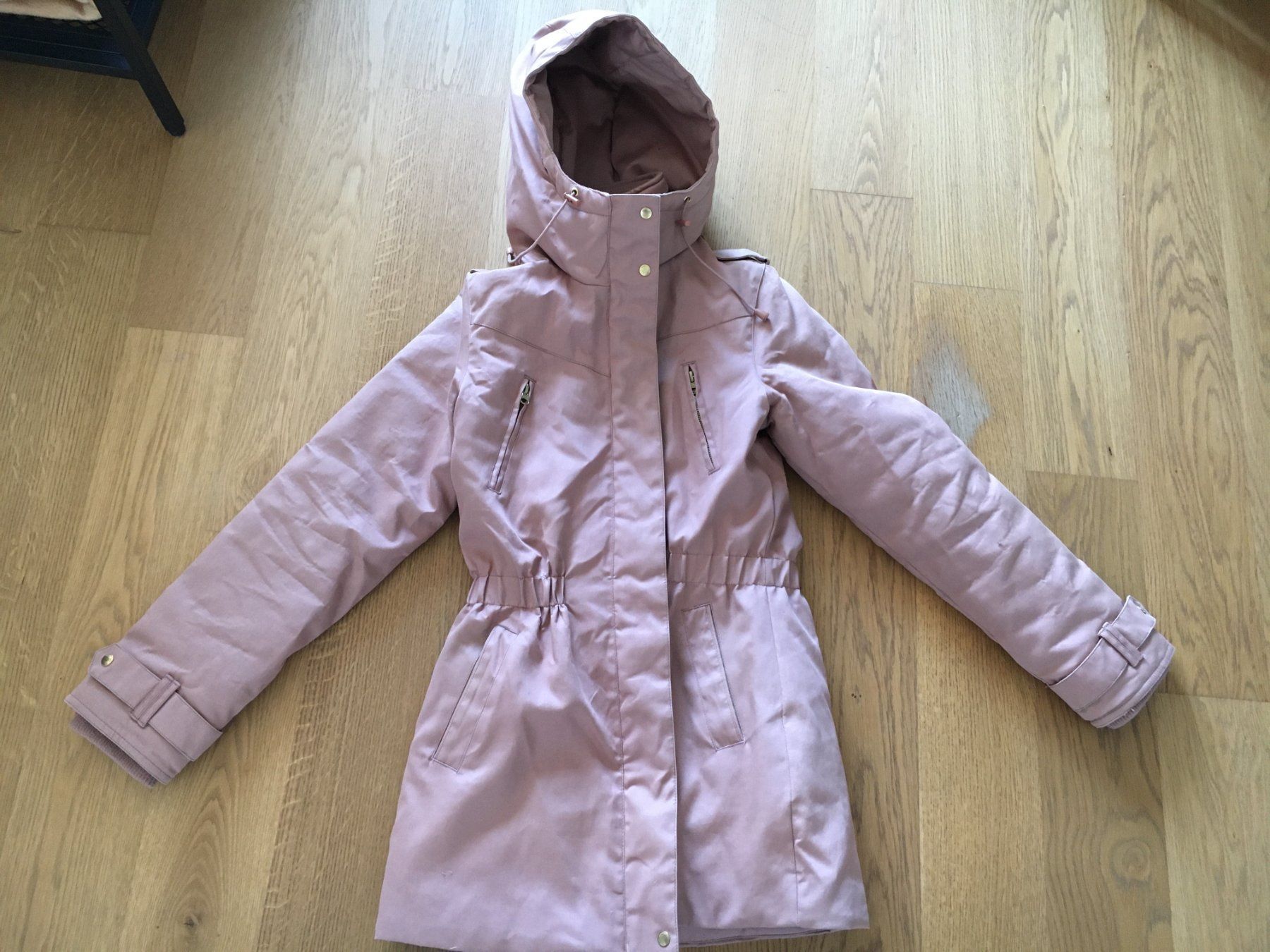 Cappotti: Rosa Wintermantel von Modström in Grösse L – Usato da Rotkreuz venduto da Vkahlo 7