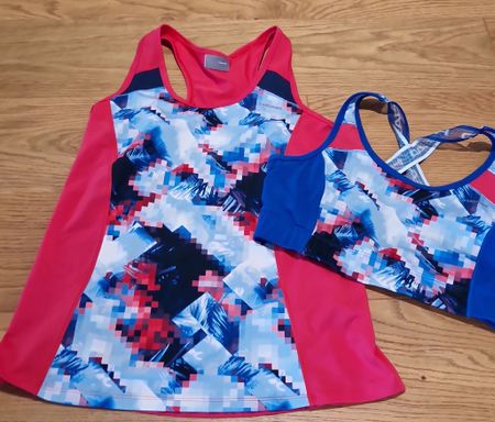Sportliches Sommer Set, Top und BH, Grösse M, neuwertig