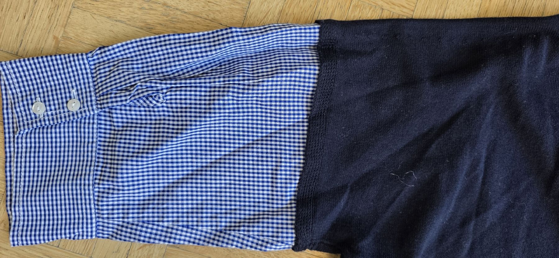 Maglioni & Felpe: Pull bleu marine – Usato da Yverdon-les-Bains venduto da van_dq65 8