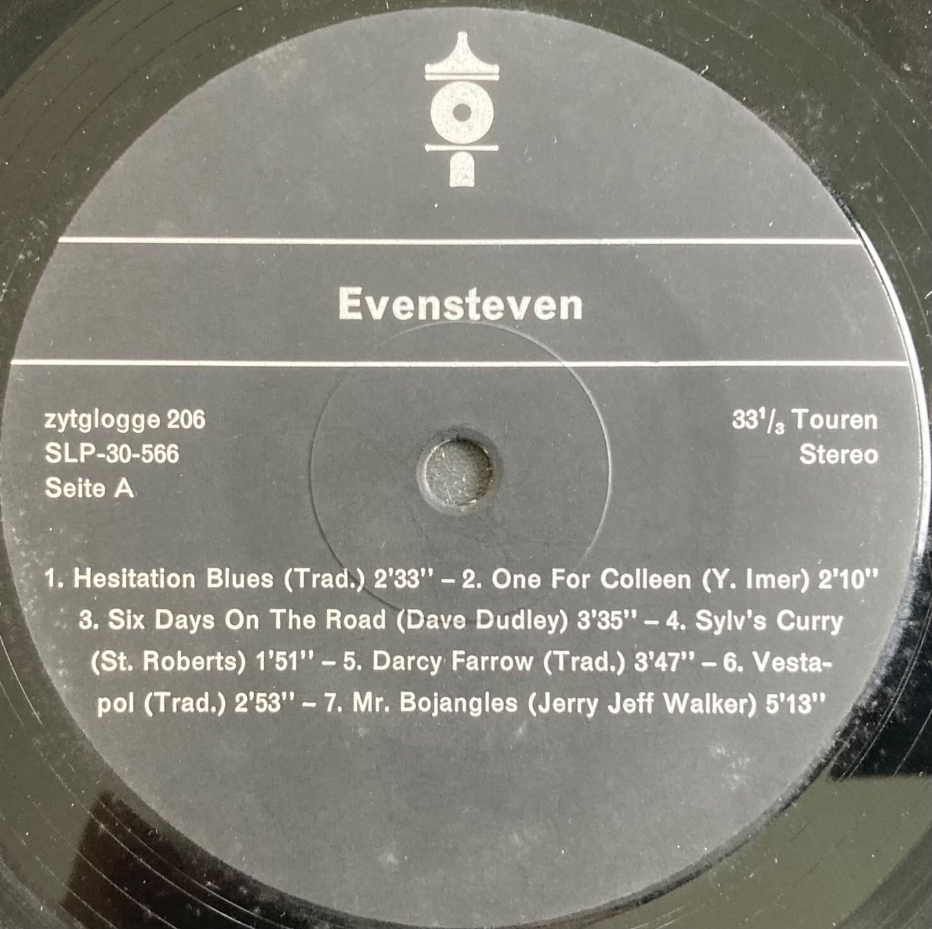 Vinyles: EVENSTEVEN - EVENSTEVEN – D'occasion à Poliez-Pittet par Newtown-Records 2