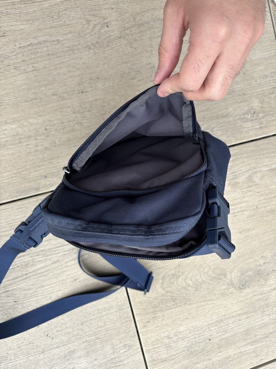 Nike Altro in  Abbigliamento & Accessori: Nike Umhängetasche blau  – Usato da St-Prex venduto da ale_fyz6 2