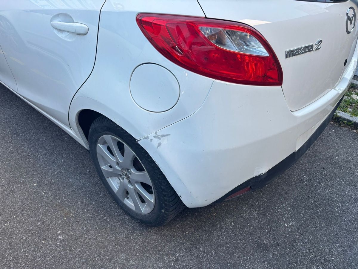 Mazda Autos: Mazda 2 – D'occasion à La Chaux-de-Fonds par Transportchezmax 4