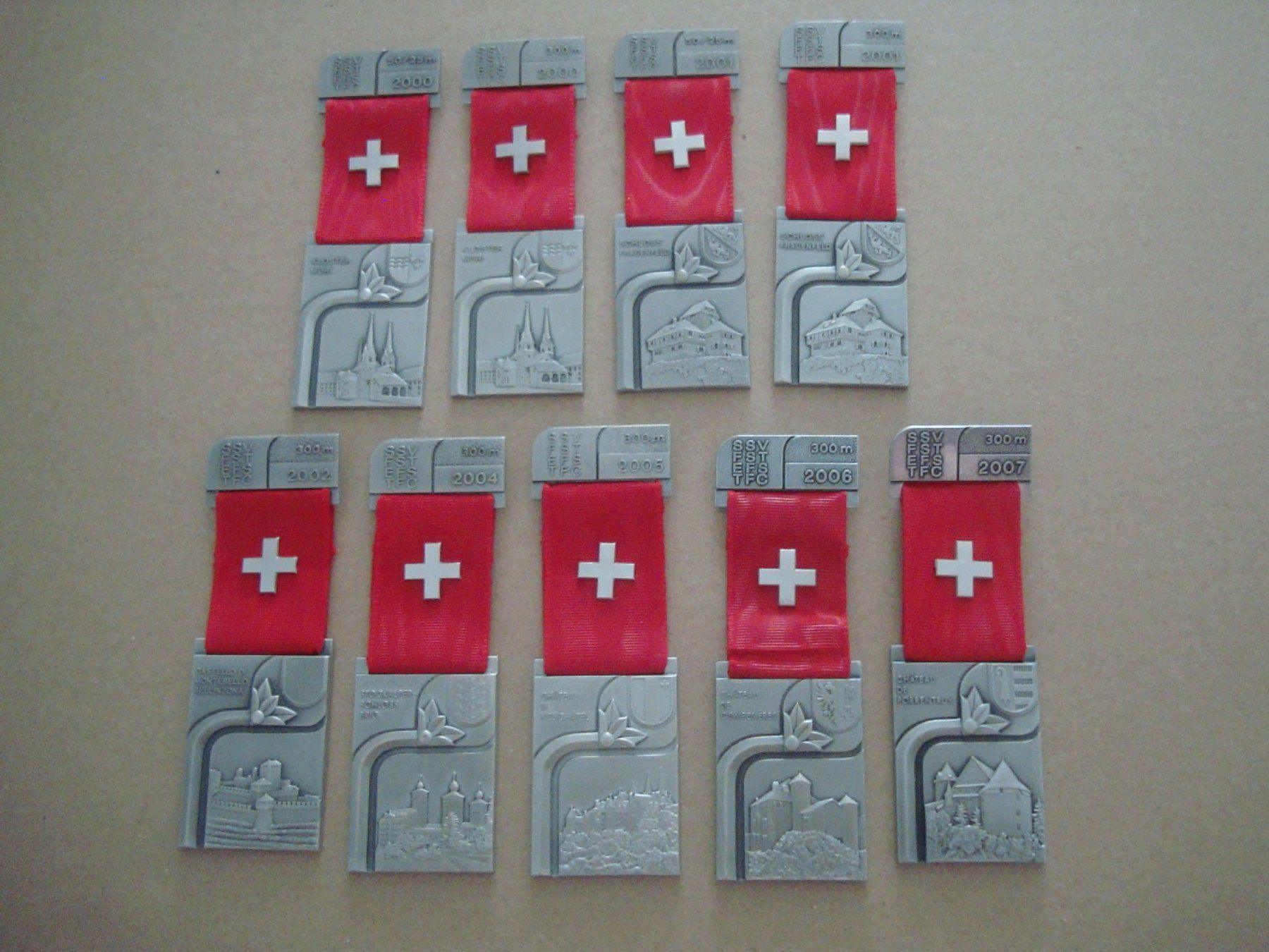 Medaillen: 9 Abzeichen - S.S.V. / S.S.C. - 2000er – Gebraucht aus Neuenegg von flohcante