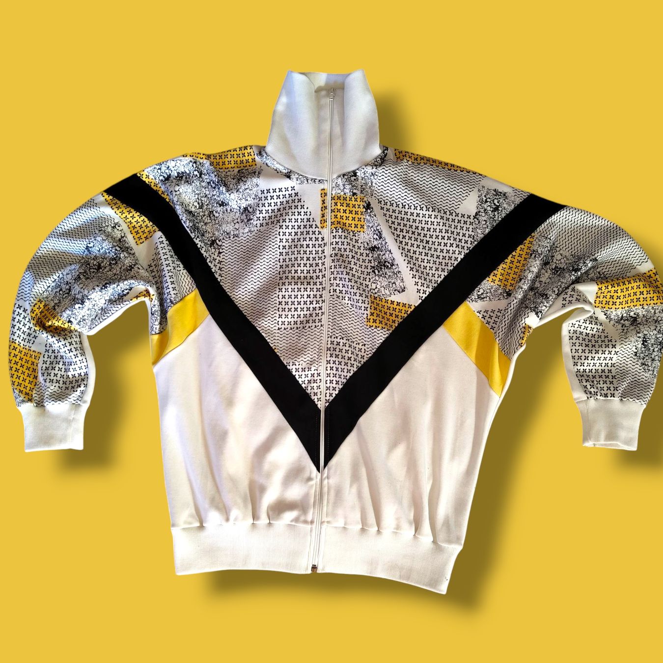 Giacche: Vintage Style: Training jacke mit hohem Kragen – Usato da Arlesheim venduto da fin_xkp9