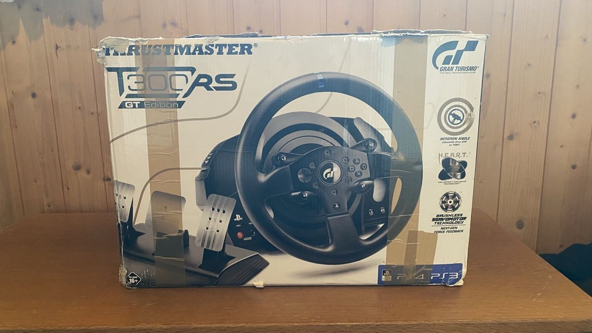 Thrustmaster Controller: Thrustmaster T300rs GT Edition + Pedale und Shifter – Usato da Arlesheim venduto da gab_tst5 1