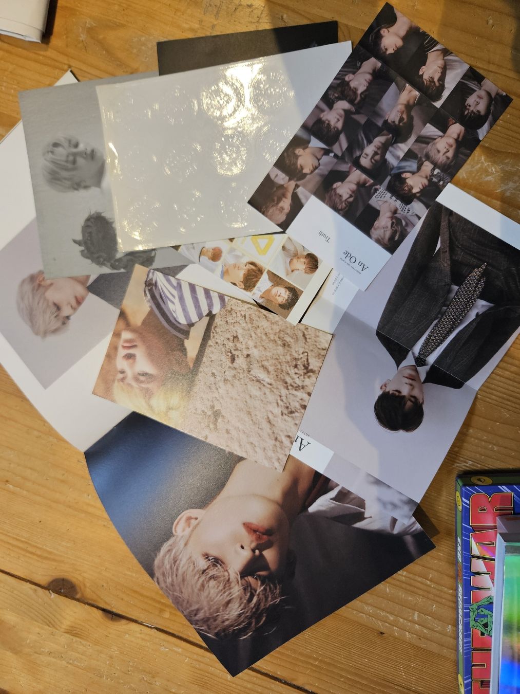 CD: Kpop Alben, Extras und poster – Usato da oekingen venduto da Jumidole 2