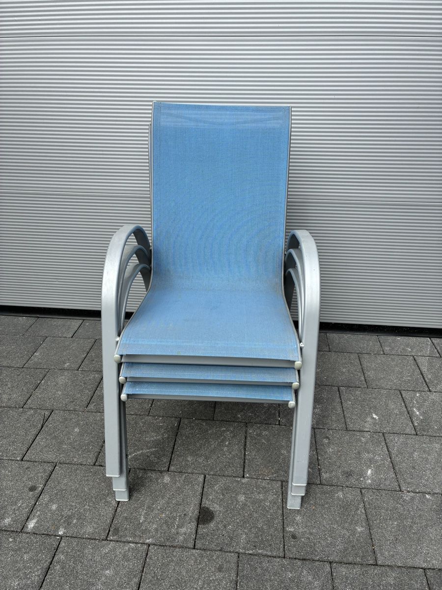 Sedie: stapel stühle gartenstühle – Usato da thun venduto da Sexmachine