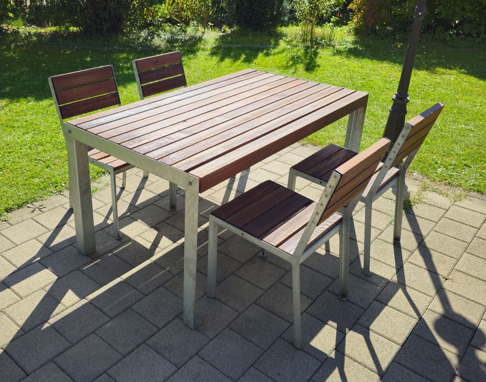 Tavoli: Designklassiker Gartenmöbel Set Reichenberg Weiss – Usato da Etzgen venduto da VierRingeA6 3