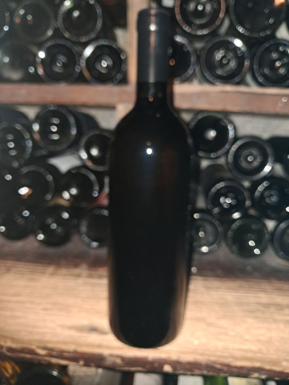 Vino: Merlot Due Amici ticino 2010 – Nuovo e nell'imballaggio originale da Le locle venduto da juliensaran 2