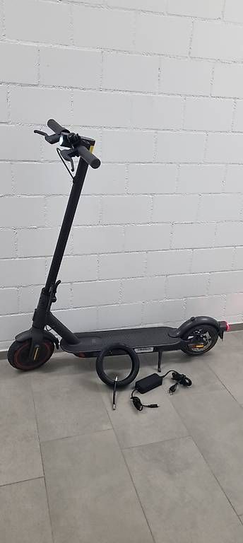 Kickboard: Xiaomi E-Scooter Pro 2 Swiss Edition – Gebraucht aus Ellikon an der Thur von Baltens