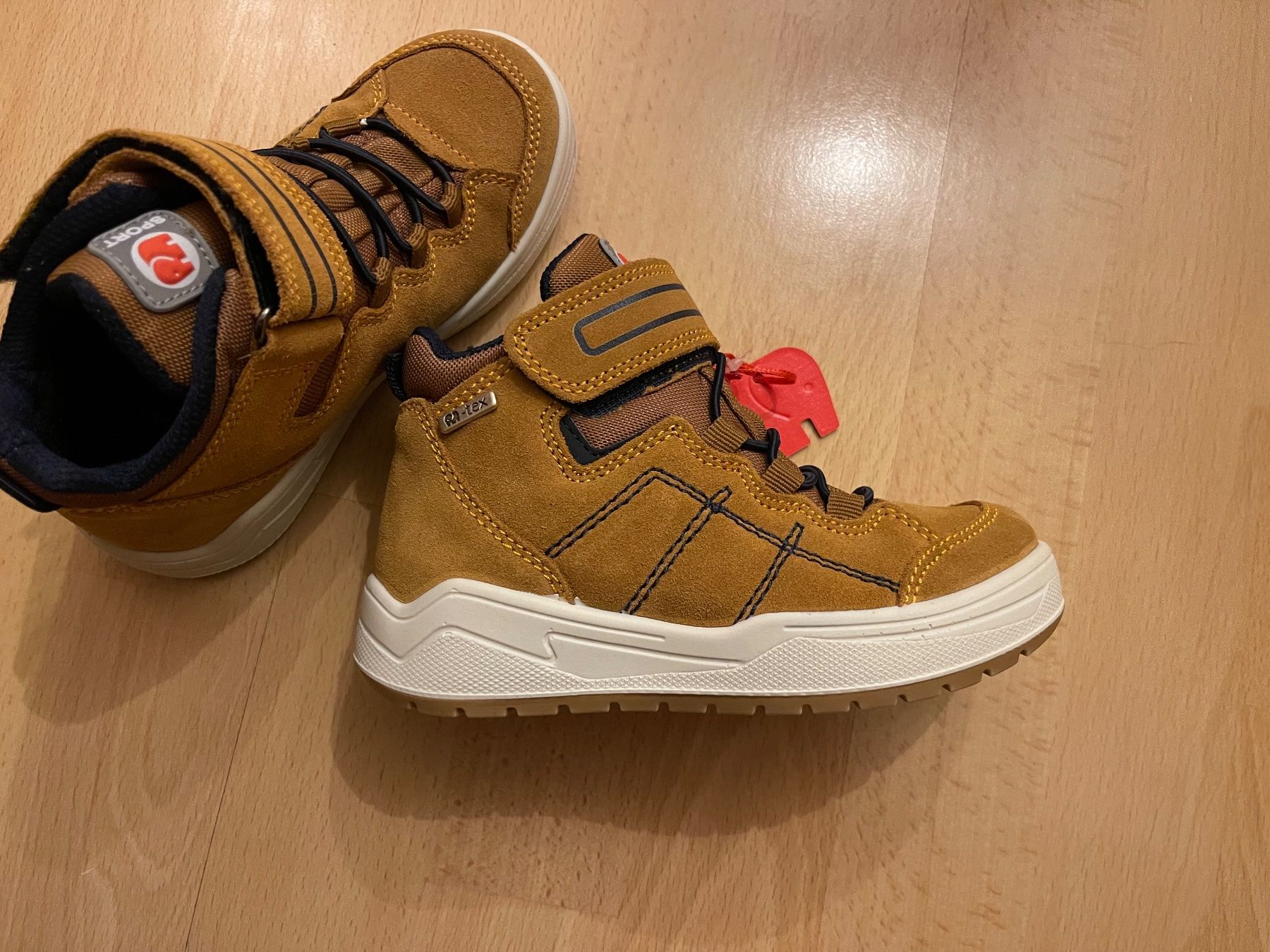 Elefanten Schuhe für Jungen: Elefanten Gr.28 – Neu und originalverpackt aus Richterswil von Racovet