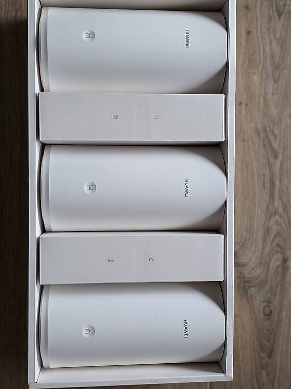Modems & Router: Huawei Wi-Fi Mesh (3 Pack) – Gebraucht aus Romont FR von Nicky_73