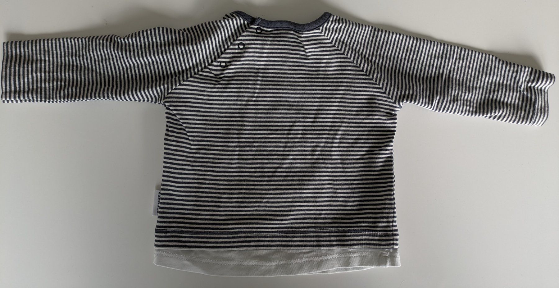 Pulls et sweat-shirts: Pullover Stummer, Grösse 62 – D'occasion à Kölliken par mic_9n9d 1