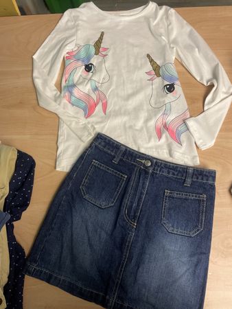 Neues H&M Kleiderset Einhorn Gr.122/128