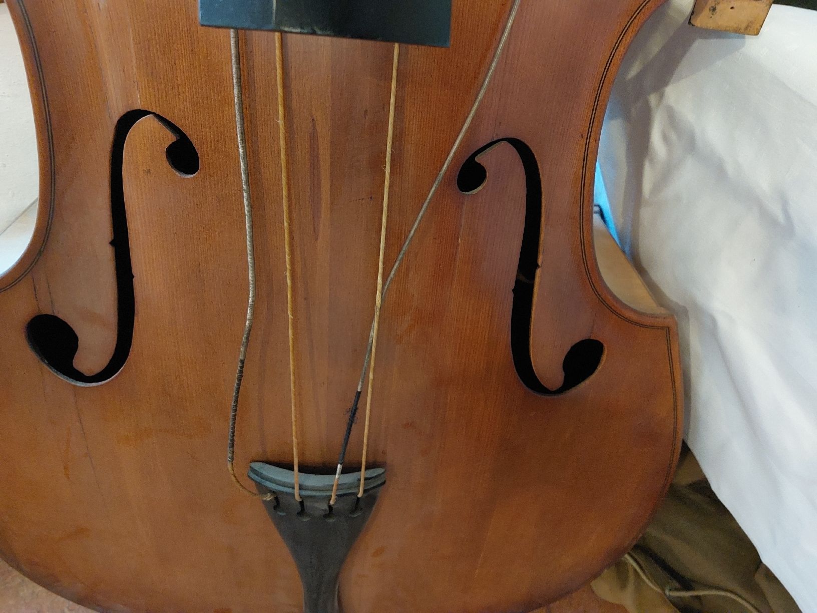 Musikinstrumente: Kontrabass – Defekt aus Elgg von Dagmar_17 2