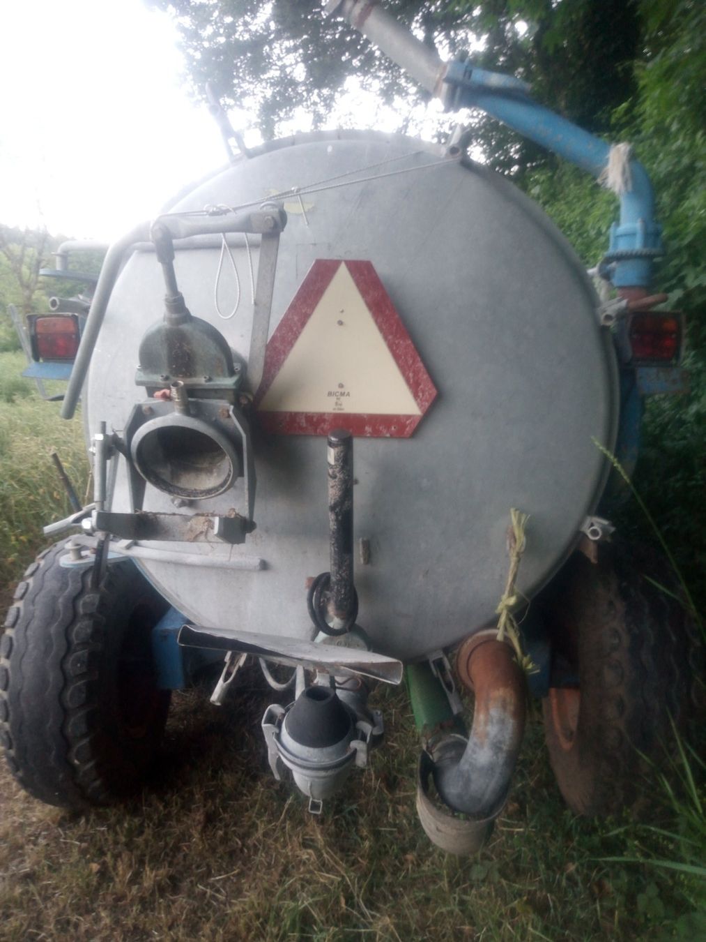 Tutte le macchine: Güllefass Kaiser 4000 Liter – Usato da Rüttenen venduto da Dart4 4