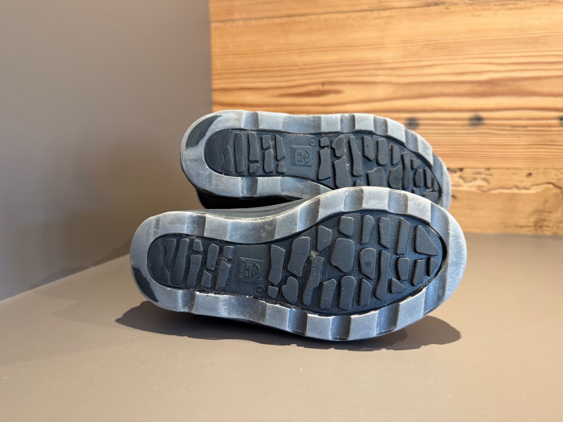 Kamik Schuhe für Jungen: Kamik Winterstiefel 32 – Gebraucht aus Egg-Flawil von Klibis 2
